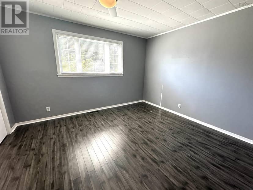 39 Barss Street — photo 10 of 26