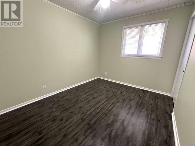 39 Barss Street — photo 13 of 26