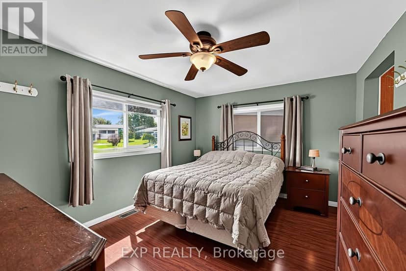 4 Fairbirch Court — photo 31 of 40