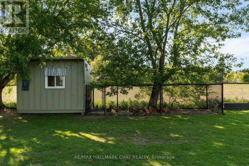 282 Warrington Road — photo 38 of 40