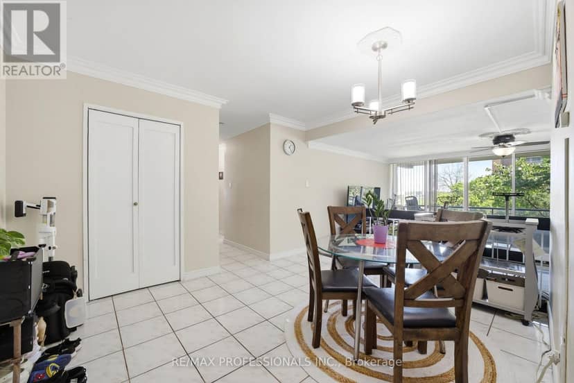 204 - 19 Four Winds Drive — photo 19 of 40