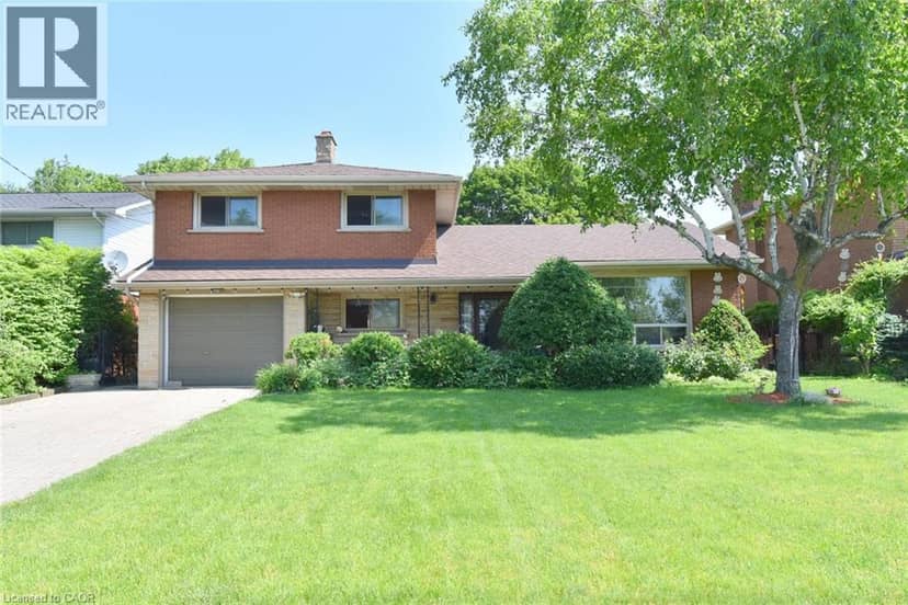 372 FENNELL Avenue W — photo 2 of 37