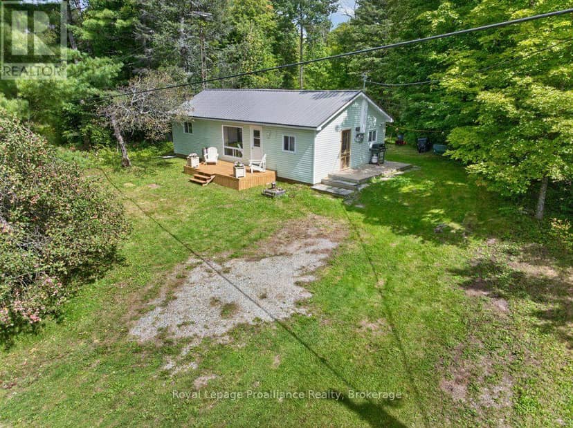 1139 River Road, Frontenac, photo 2