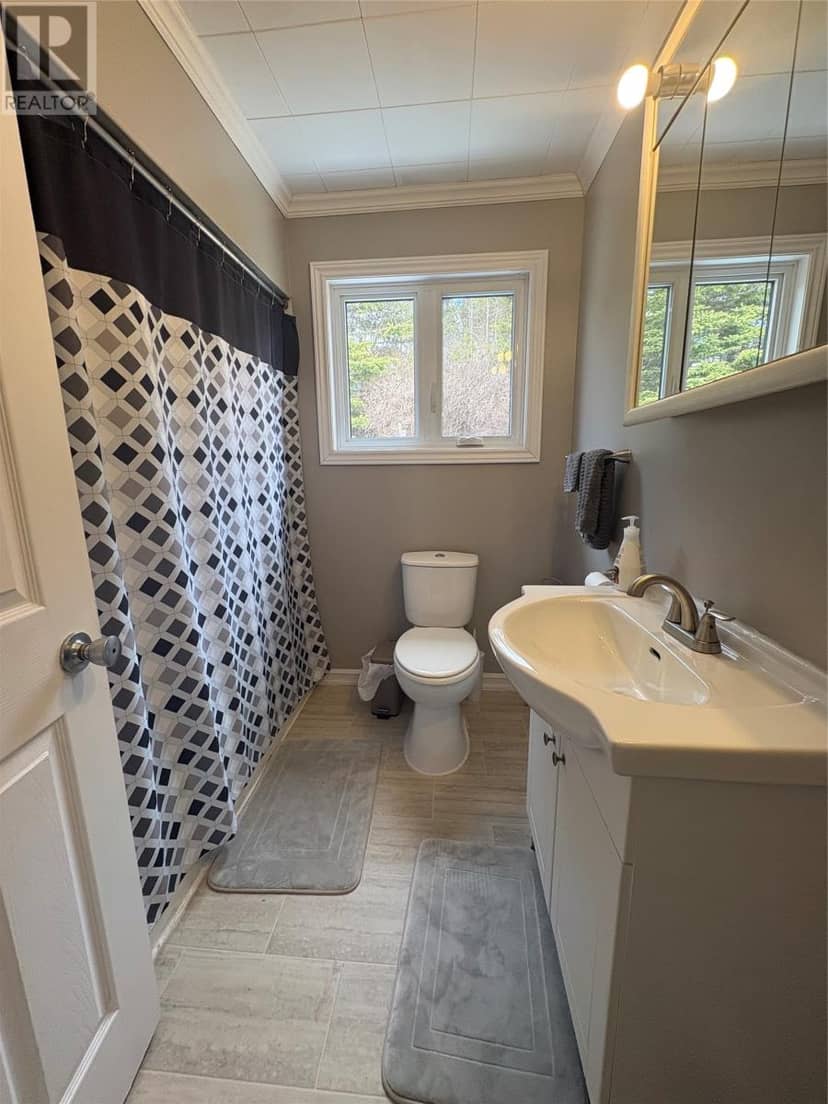 105 Water Street — photo 18 of 36