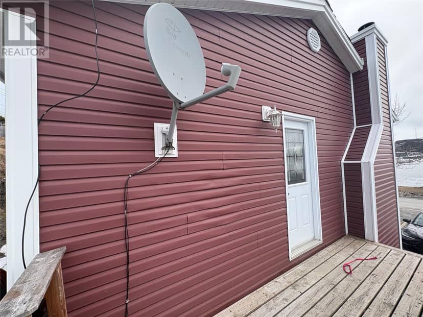 105 Water Street, St. Anthony, photo 5