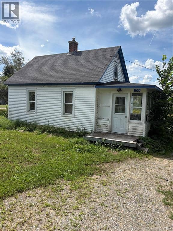 100 River View Drive, Blackville