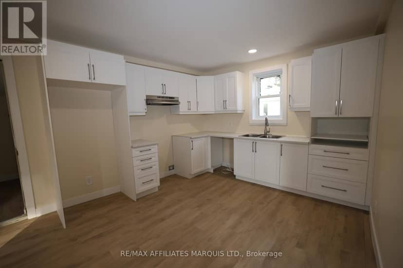 56 Marlborough Street — photo 10 of 26