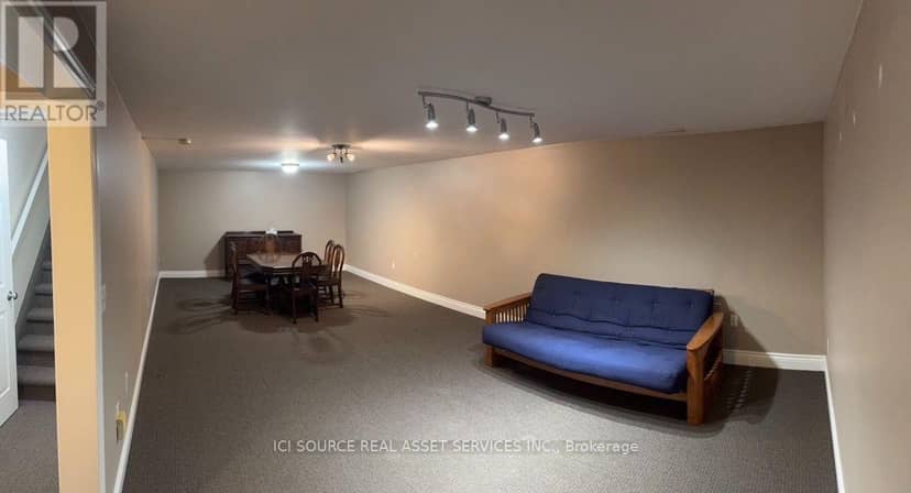 1799 Castleton Avenue — photo 14 of 17
