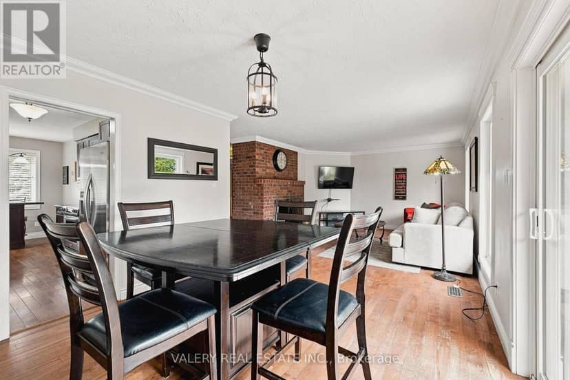 456 Lorindale Street — photo 11 of 40