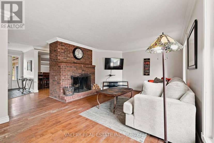 456 Lorindale Street — photo 14 of 40