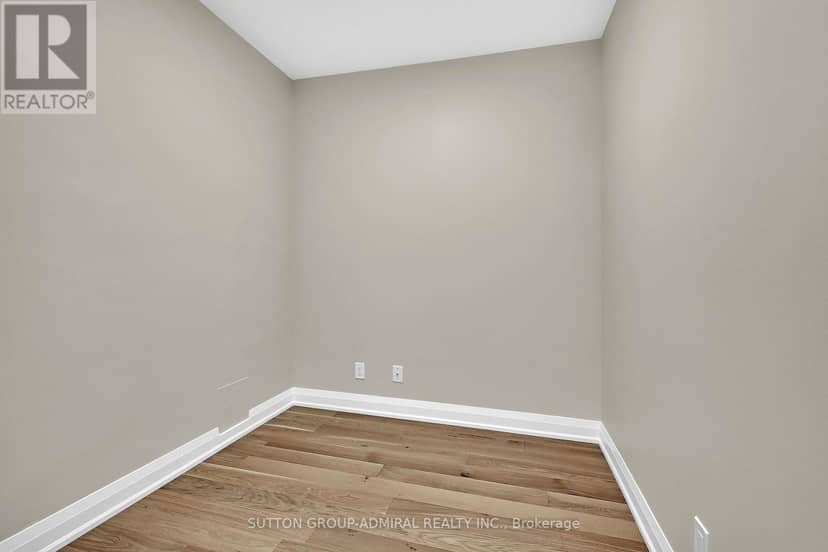 GV108 - 38 Kenaston Gardens — photo 12 of 26