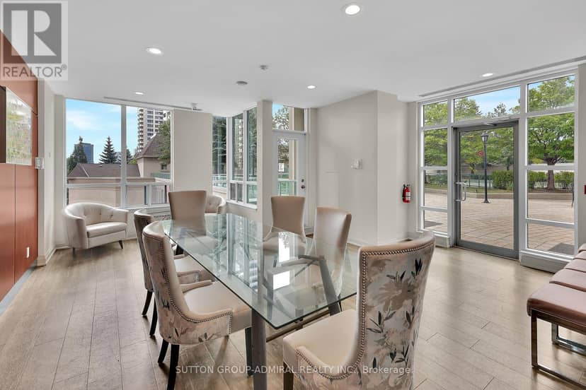 GV108 - 38 Kenaston Gardens — photo 20 of 26