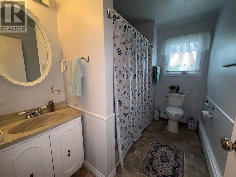 7 Bayview Road — photo 11 of 37