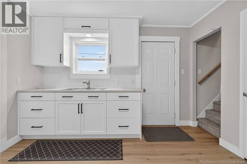 22 Pointe-du-Chêne Road — photo 16 of 40