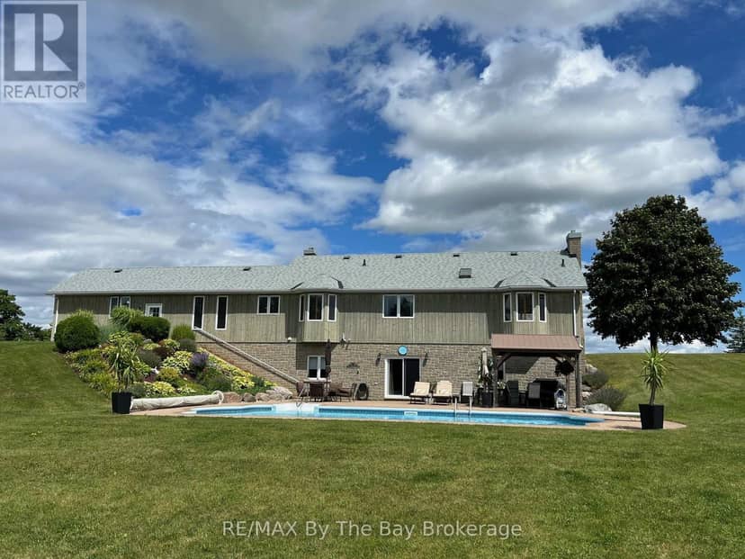 2332 Centre Line — photo 1 of 27