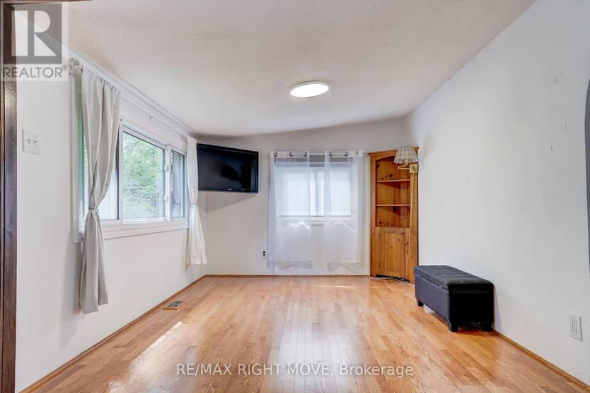 4304 Hopkins Bay Road — photo 8 of 37