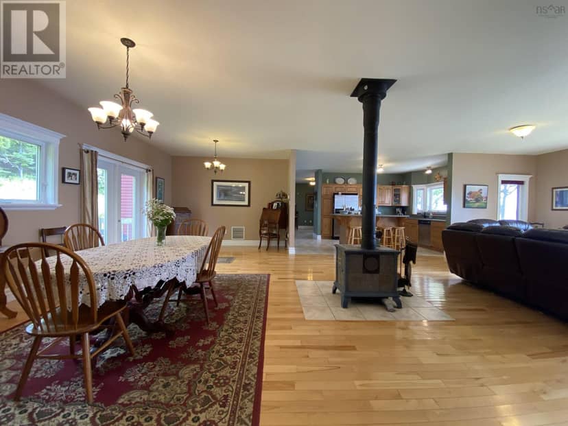 5276 Marble Mountain Rd. — photo 15 of 40