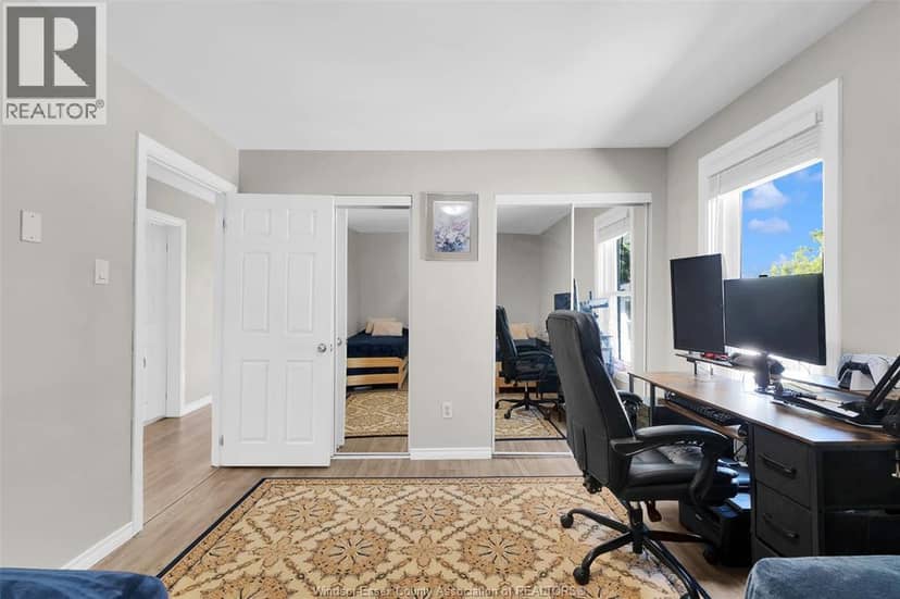 48 BROCK STREET East — photo 19 of 40