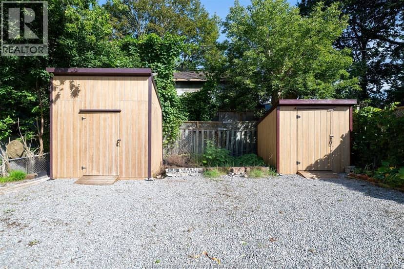 48 BROCK STREET East — photo 38 of 40