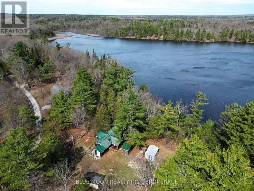 500 Clear Lake Lane 31A, Tay Valley, photo 3