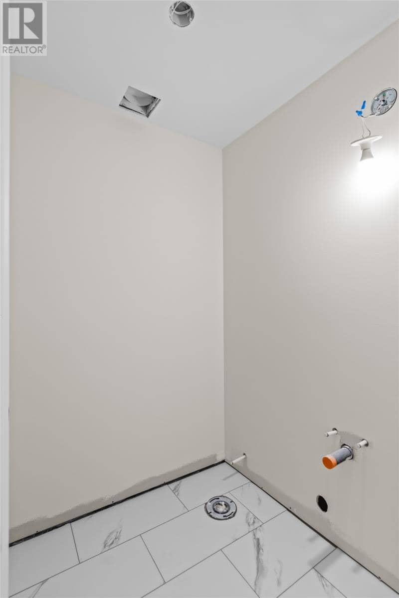 81 Trenton Drive — photo 11 of 27