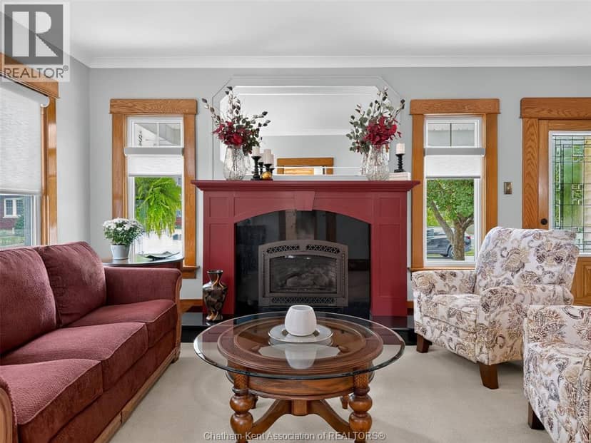 15 Ellwood AVENUE — photo 12 of 30