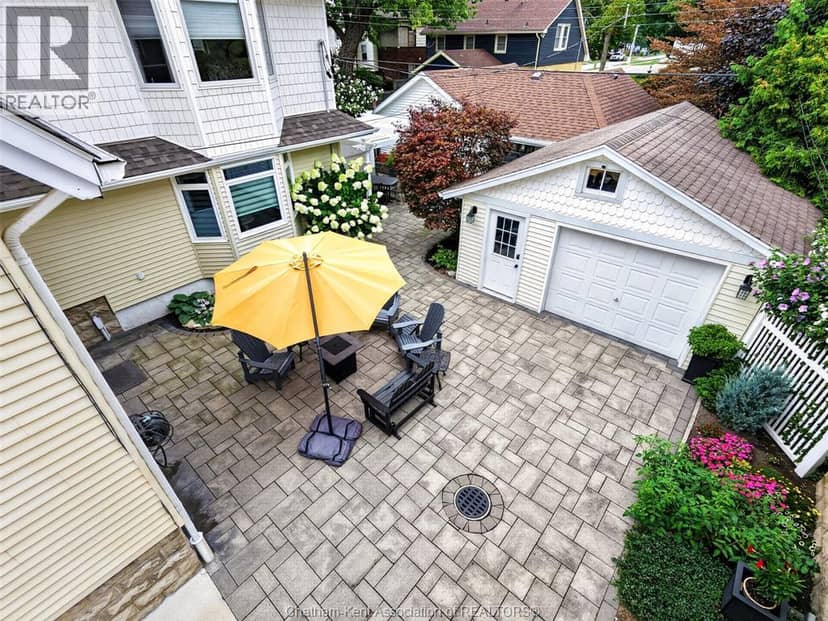 15 Ellwood AVENUE — photo 6 of 30
