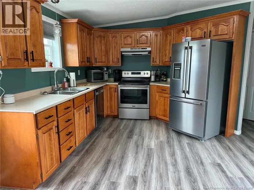 4 Amos Street, Miramichi, photo 2