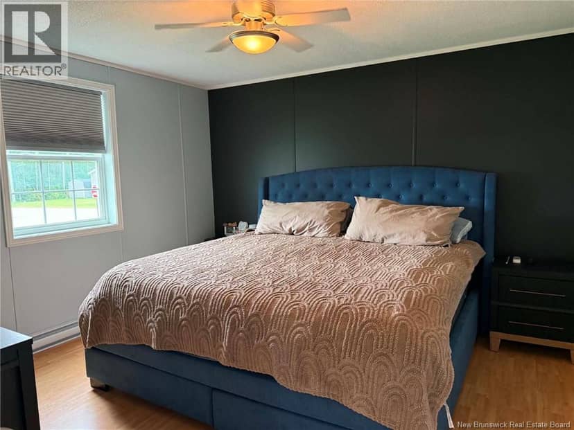 4 Amos Street, Miramichi, photo 8