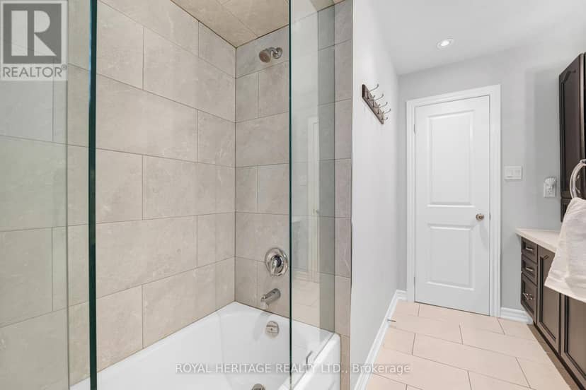 1856 Rosebank Road — photo 27 of 40