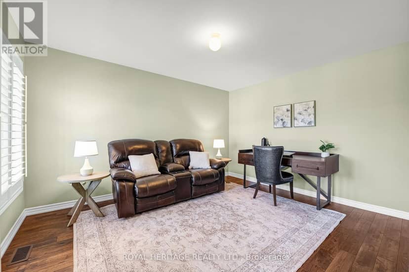 1856 Rosebank Road — photo 4 of 40
