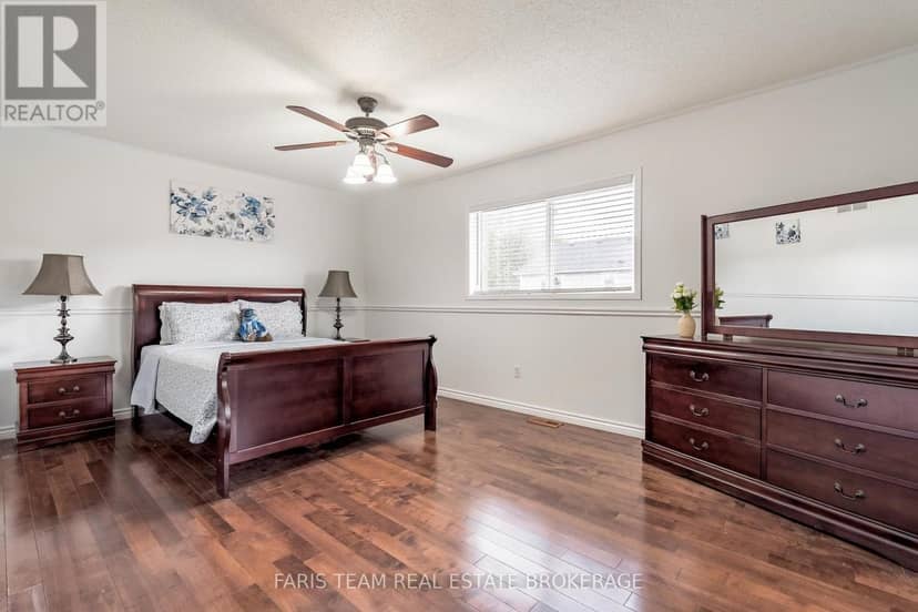 28 McCurdy Drive — photo 16 of 40