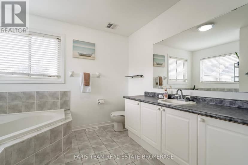 28 McCurdy Drive — photo 18 of 40