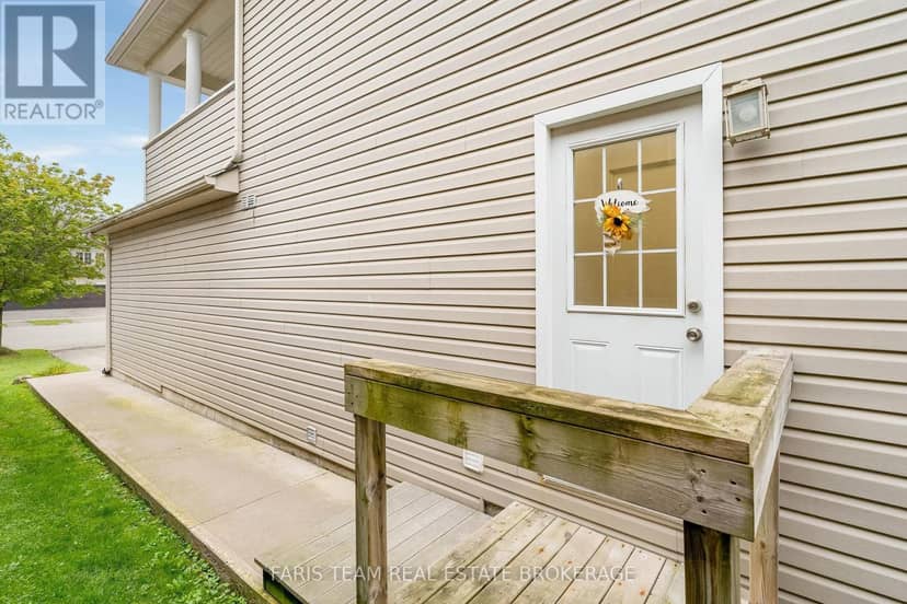 28 McCurdy Drive — photo 26 of 40