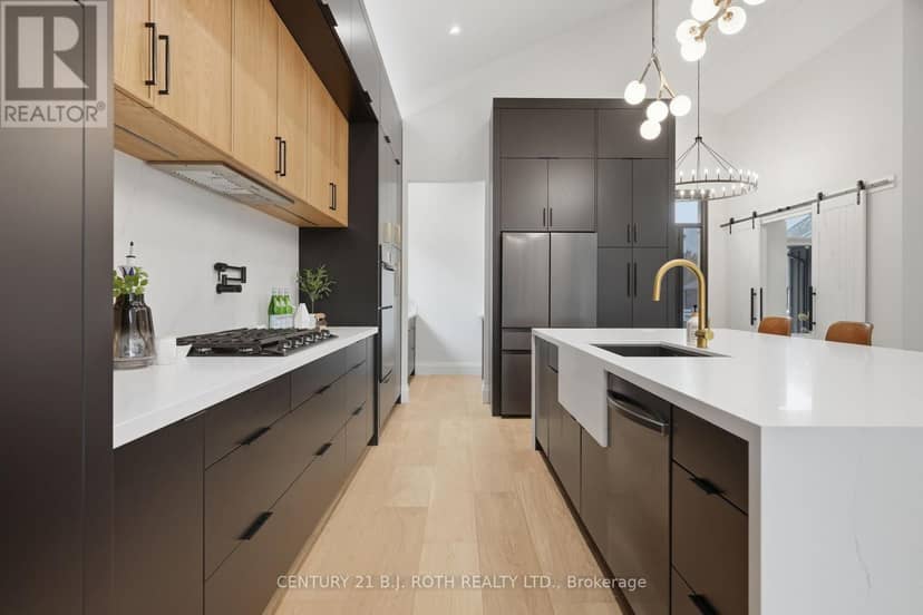 31 Marni Lane — photo 10 of 40