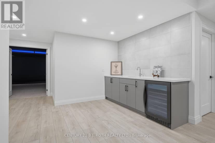 31 Marni Lane — photo 39 of 40
