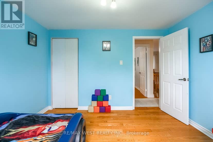 347 Karen Park Crescent — photo 26 of 40