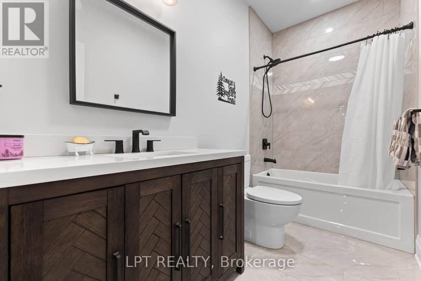 449 Bulmers Road — photo 30 of 40