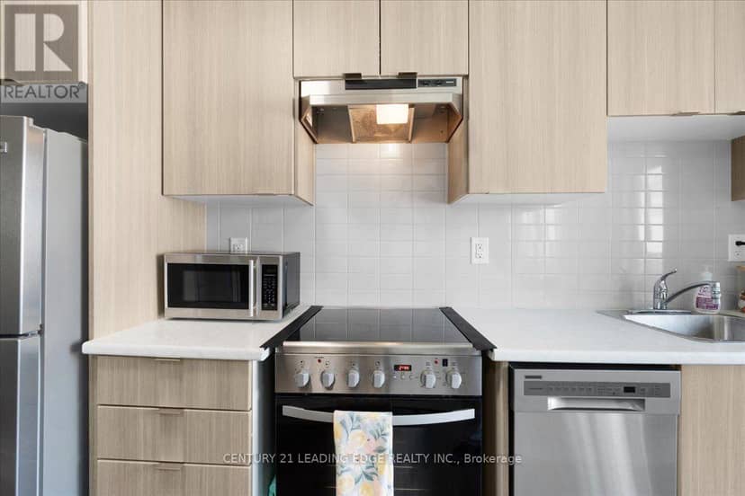 613 - 5131 Sheppard Avenue E — photo 6 of 26