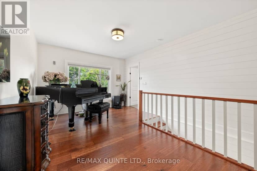 14 Eastern Avenue — photo 15 of 38