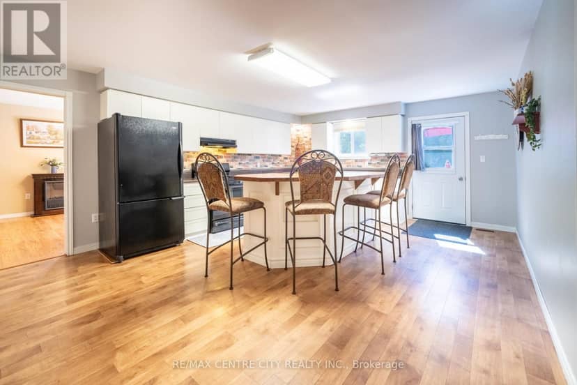 176 Eastman Avenue — photo 14 of 39