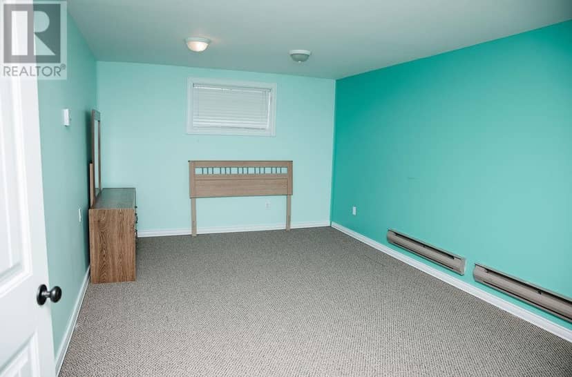 24-26 Frecker Place — photo 35 of 40