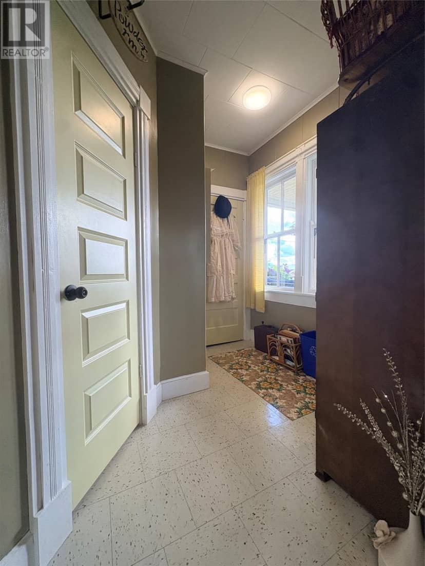 1 Albert Street — photo 20 of 40