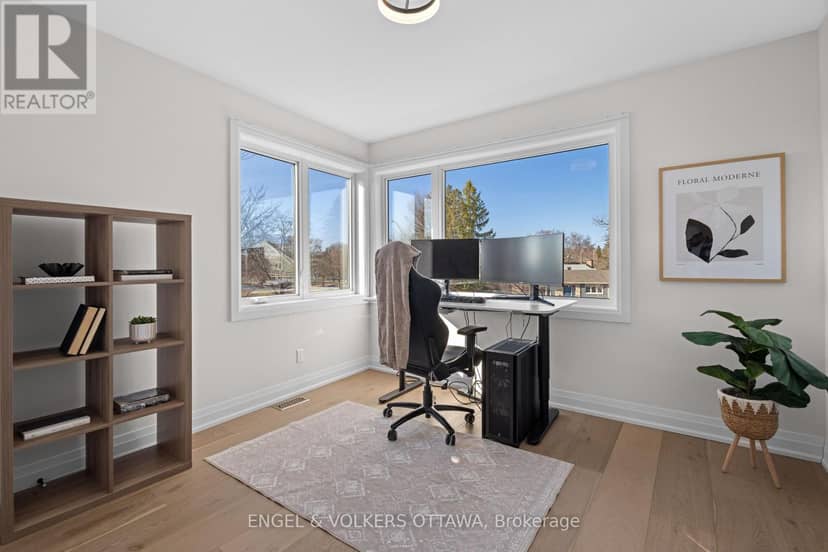 736 Sherbourne Road — photo 36 of 40