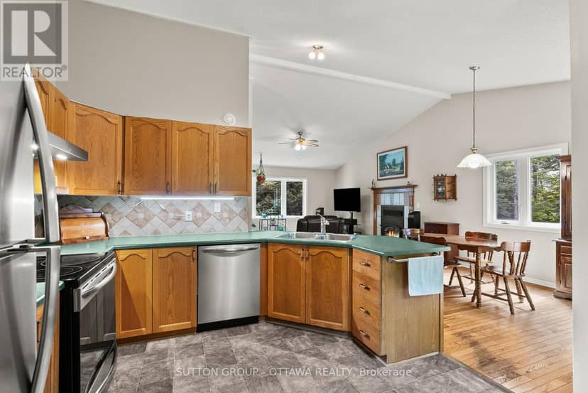 365 Haskins Road — photo 10 of 29