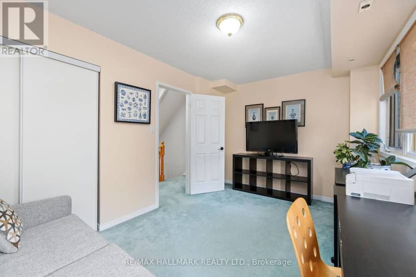 1505 - 28 Rosebank Drive — photo 20 of 32