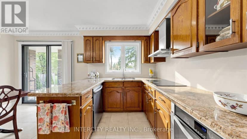 76 Spruce Avenue — photo 16 of 40