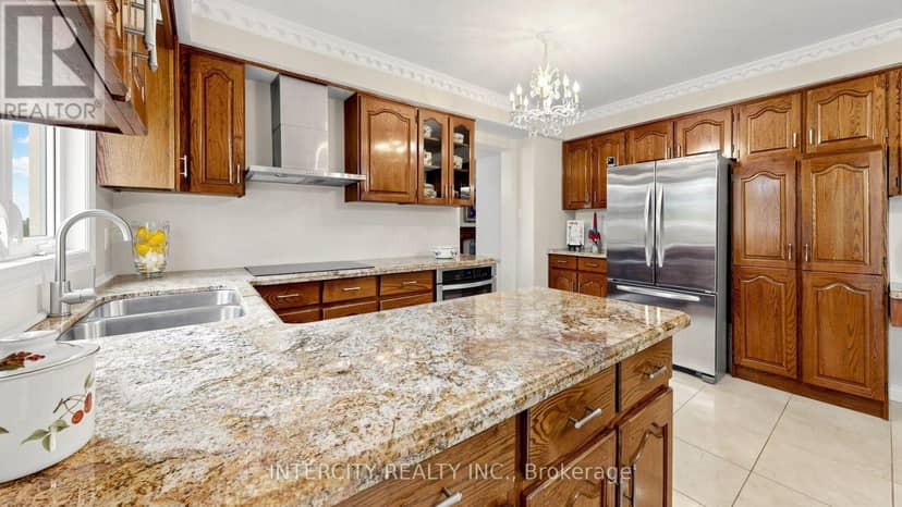 76 Spruce Avenue — photo 20 of 40