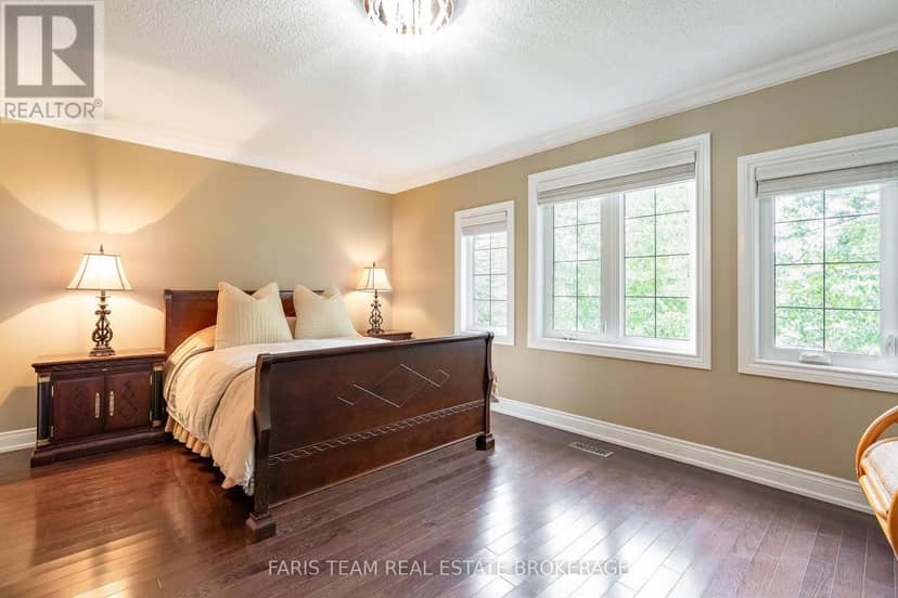 15 Clarendon Drive — photo 24 of 40