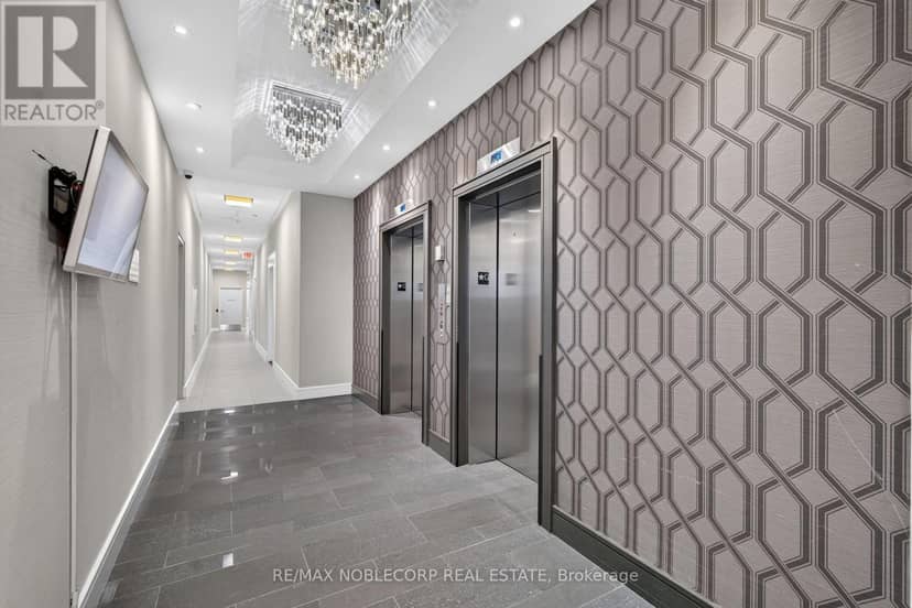 206SW - 9191 Yonge Street — photo 7 of 40